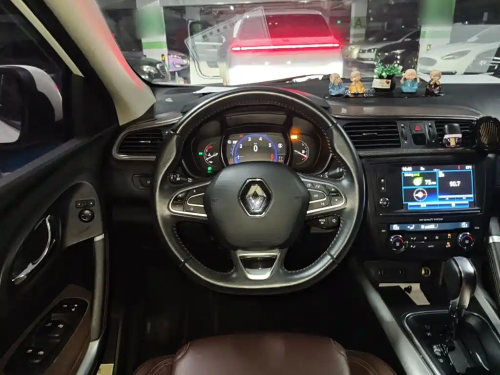 Renault Kadjar — миниатюра 11