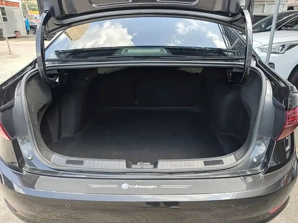 Volkswagen Sagitar — миниатюра 19