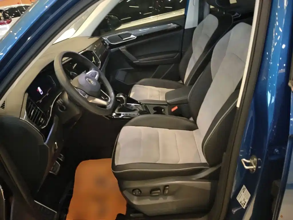 Volkswagen X — миниатюра 15