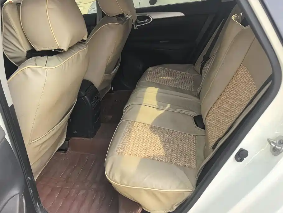 Nissan Sylphy — миниатюра 11