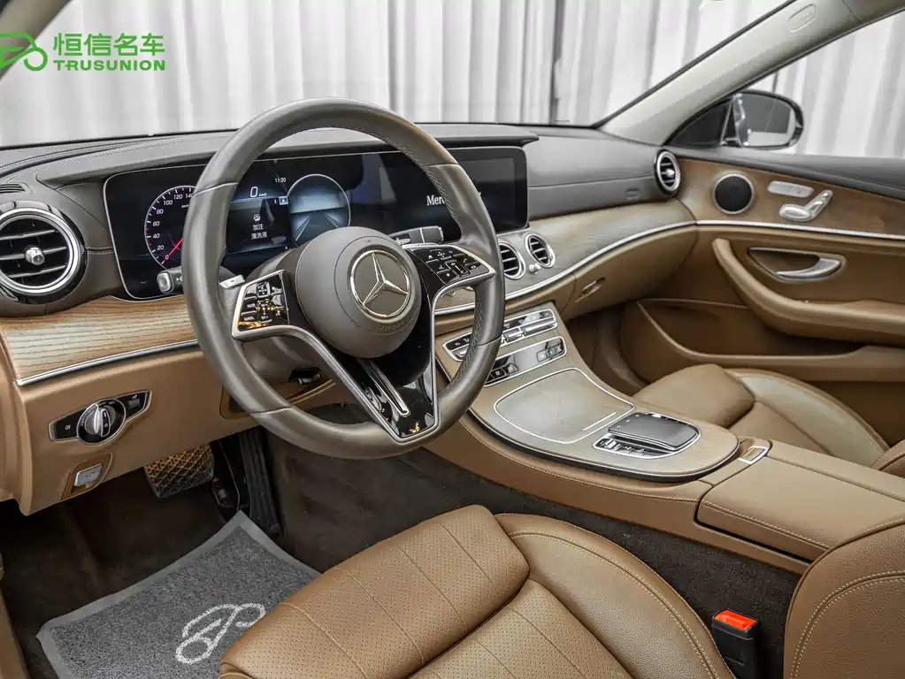 Mercedes-Benz E-Class New Energy — миниатюра 12