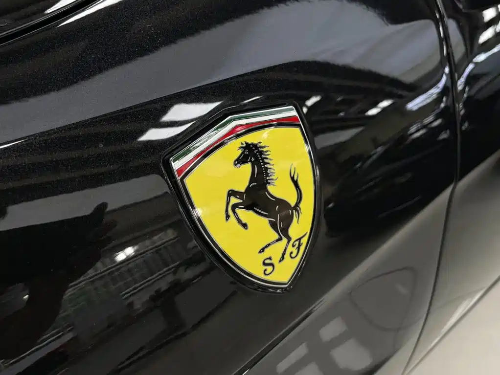 Ferrari GTC4Lusso — миниатюра 5