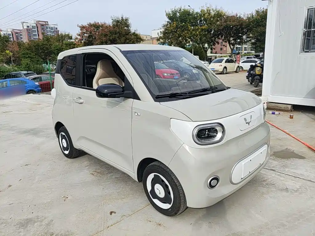 Wuling MINIEV — миниатюра 4