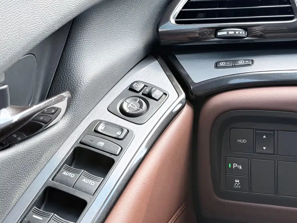 Acura CDX — миниатюра 16