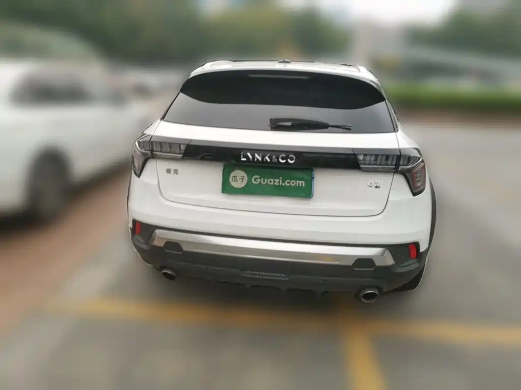 Lynk & Co 02 — миниатюра 3
