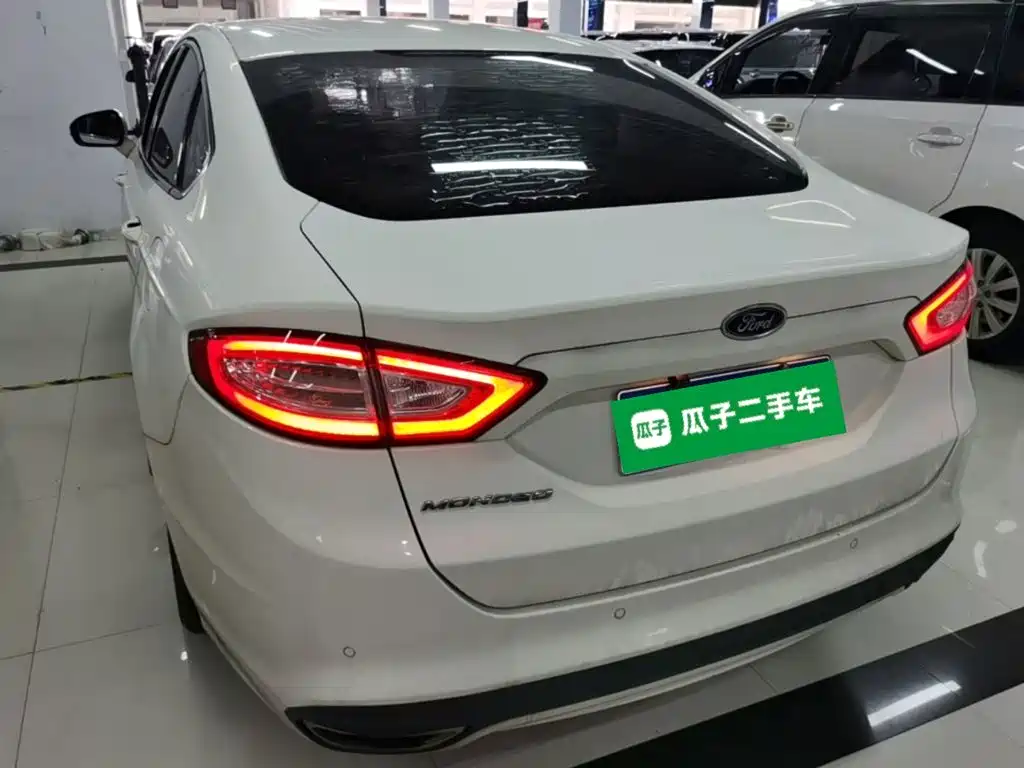 Ford Mondeo — миниатюра 5