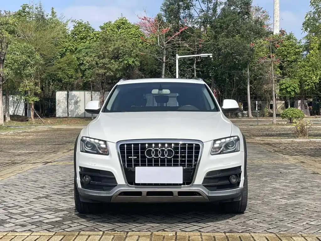 Audi Q5 (Import) — миниатюра 2