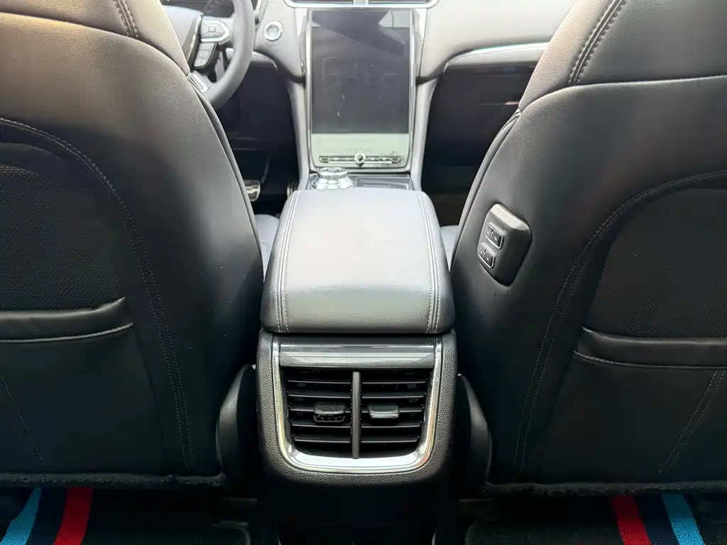 Ford Taurus — миниатюра 7