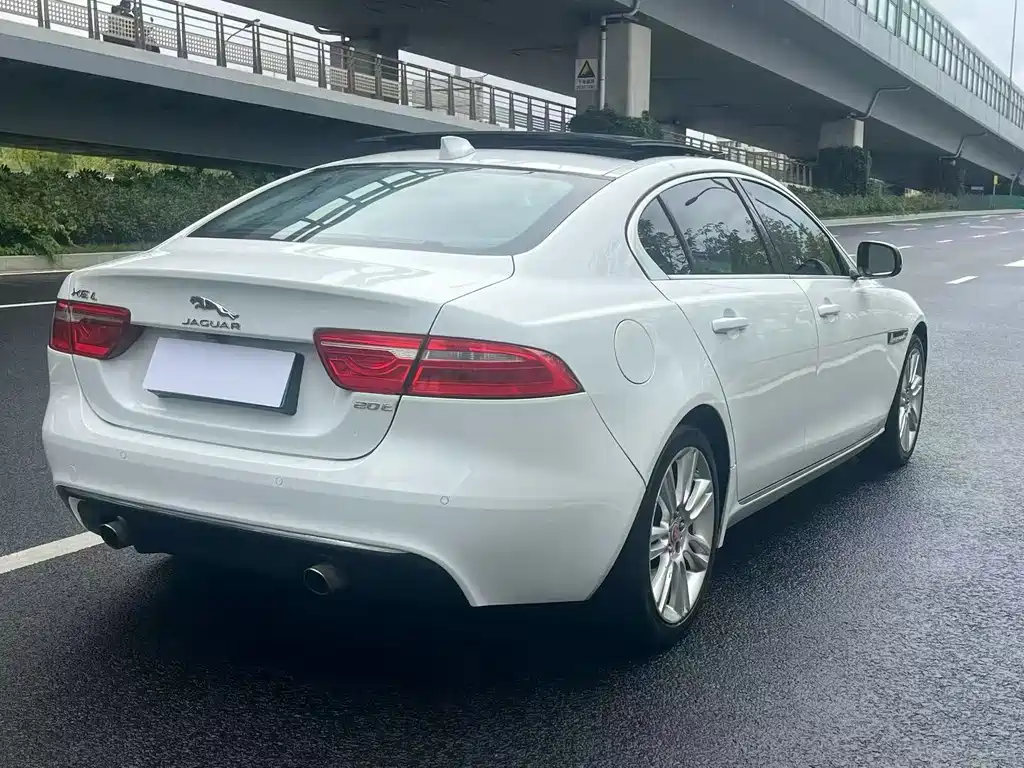 Jaguar XEL 2.0T 200PS Luxury Edition, фото 7