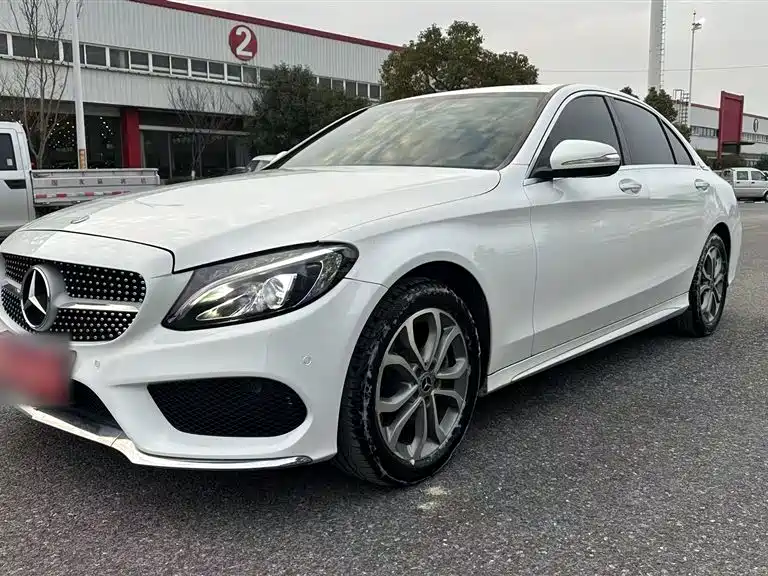 Mercedes-Benz C-Class 2018