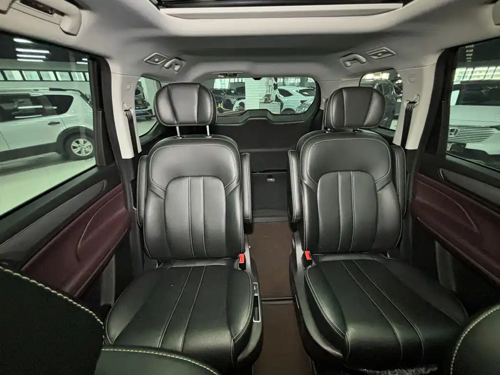 GAC Motor Trumpchi M6 — миниатюра 18