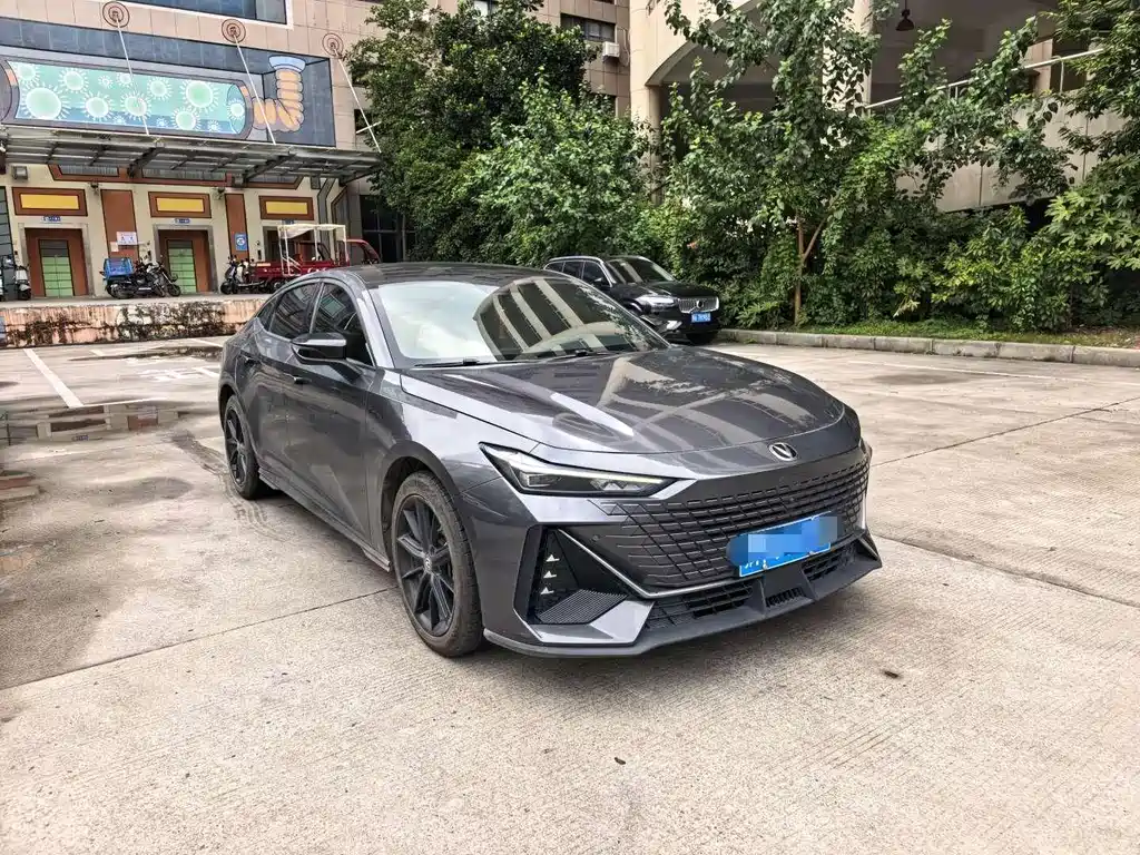 Changan UNI-V — миниатюра 3