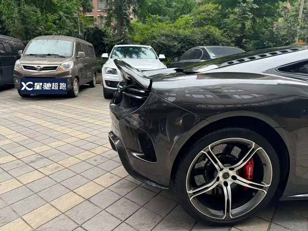 McLaren 650S — миниатюра 5
