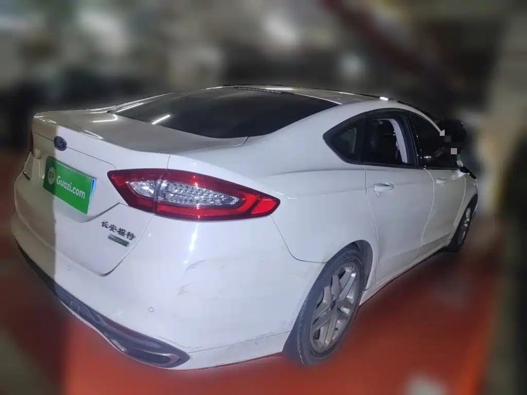 Ford Mondeo — миниатюра 4