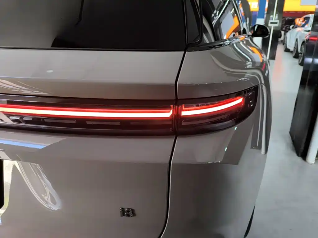 Li Auto Li i8 — миниатюра 8