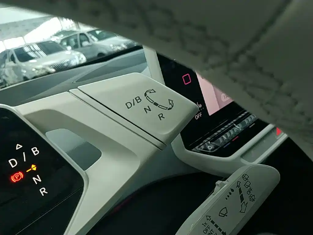 Volkswagen ID.3 — миниатюра 14