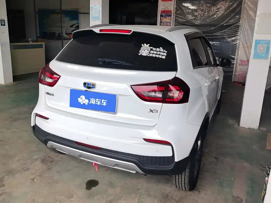Geely Vision X3 — миниатюра 3