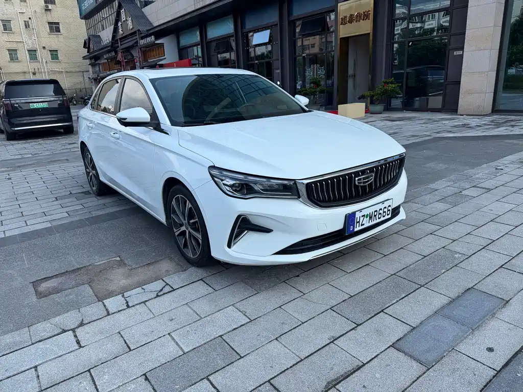 Geely Emgrand — миниатюра 3