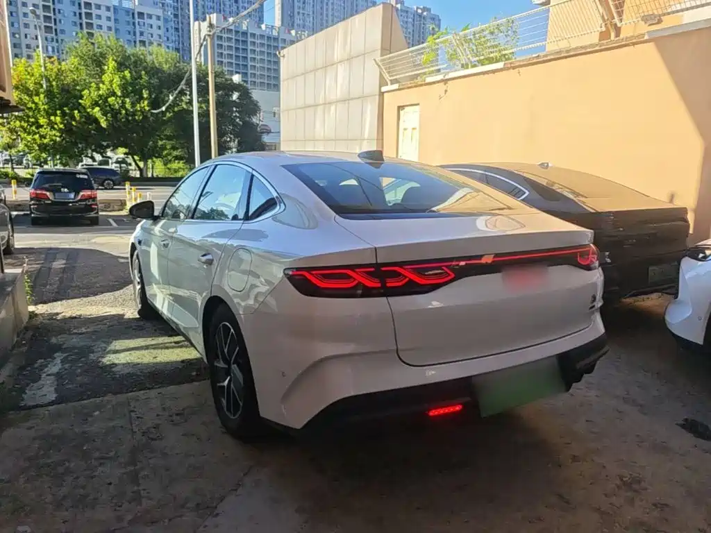 BYD Qin L — миниатюра 5