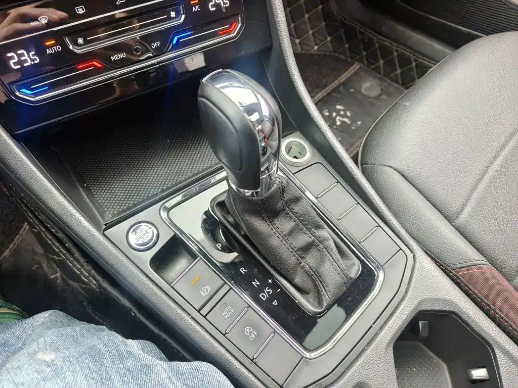 Volkswagen Bora — миниатюра 10