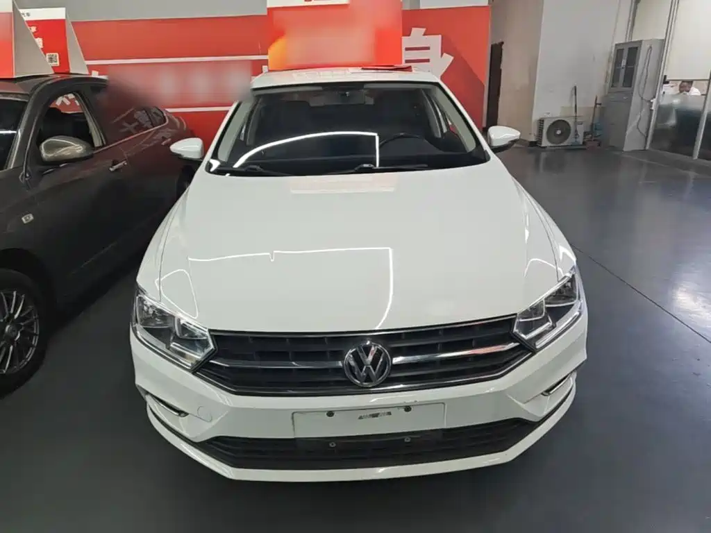 Volkswagen Bora — миниатюра 3