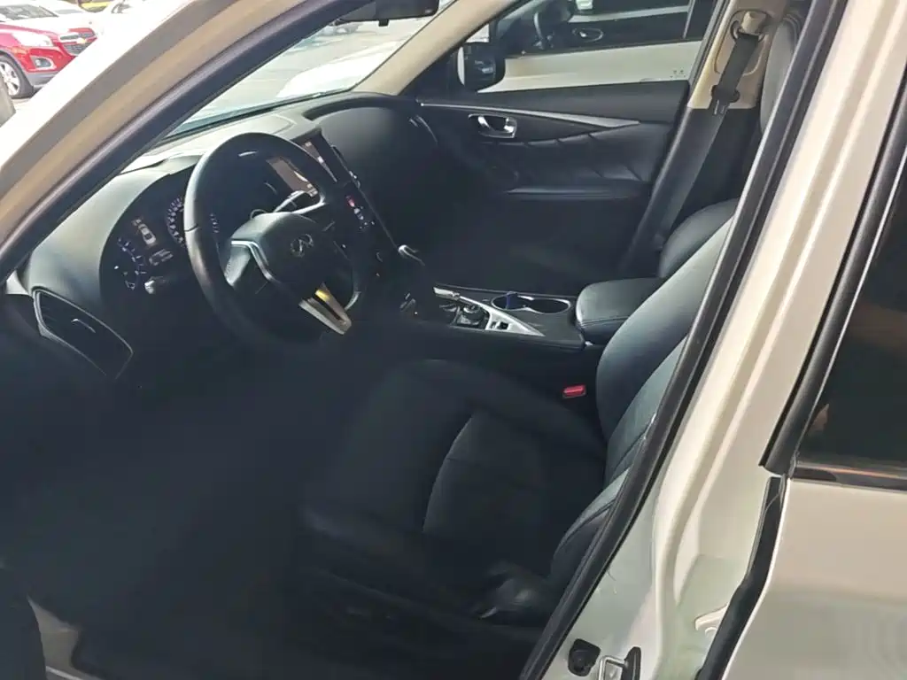 Infiniti Q50L — миниатюра 15