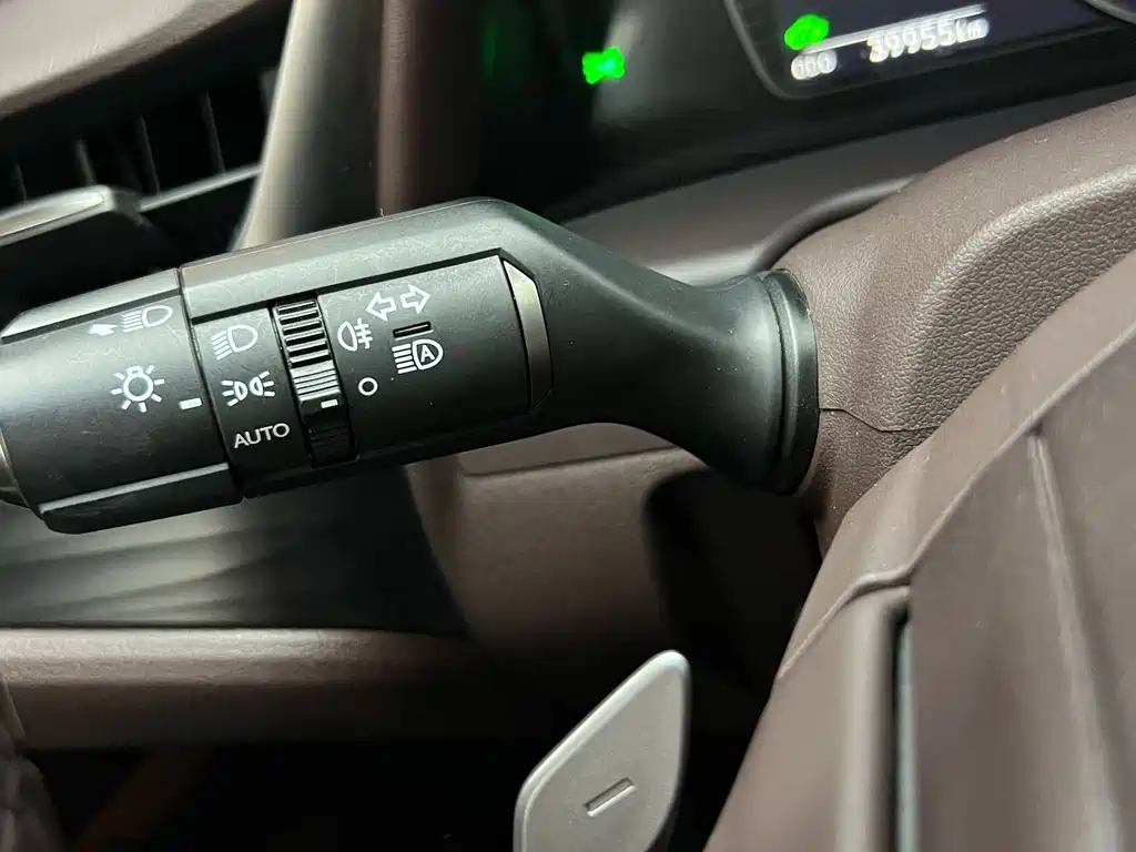 Lexus ES — миниатюра 21