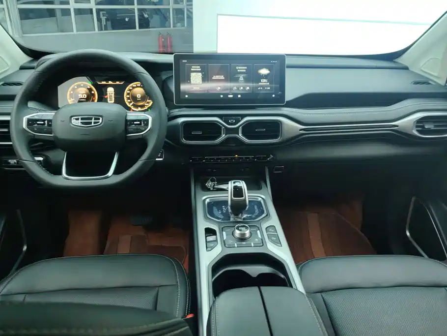 Geely Haoyue — миниатюра 12