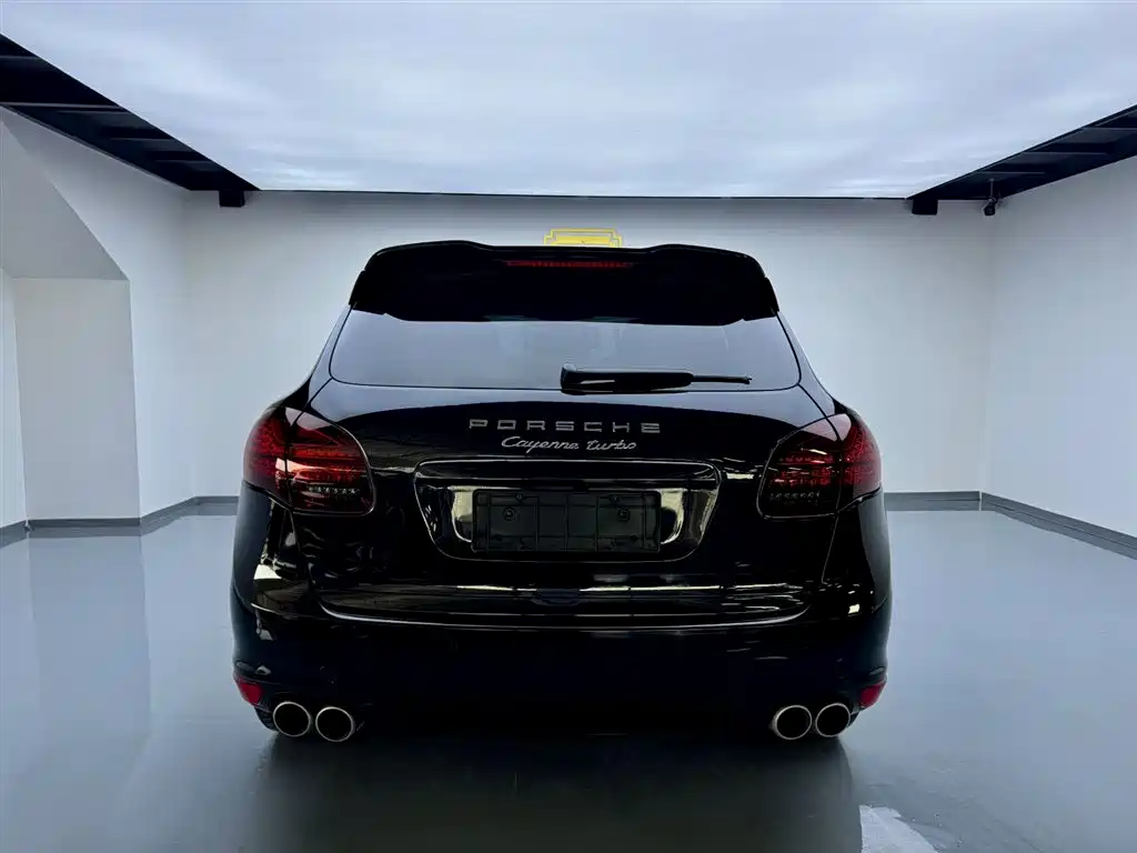 Porsche Cayenne 2011 Cayenne Turbo 4.8T