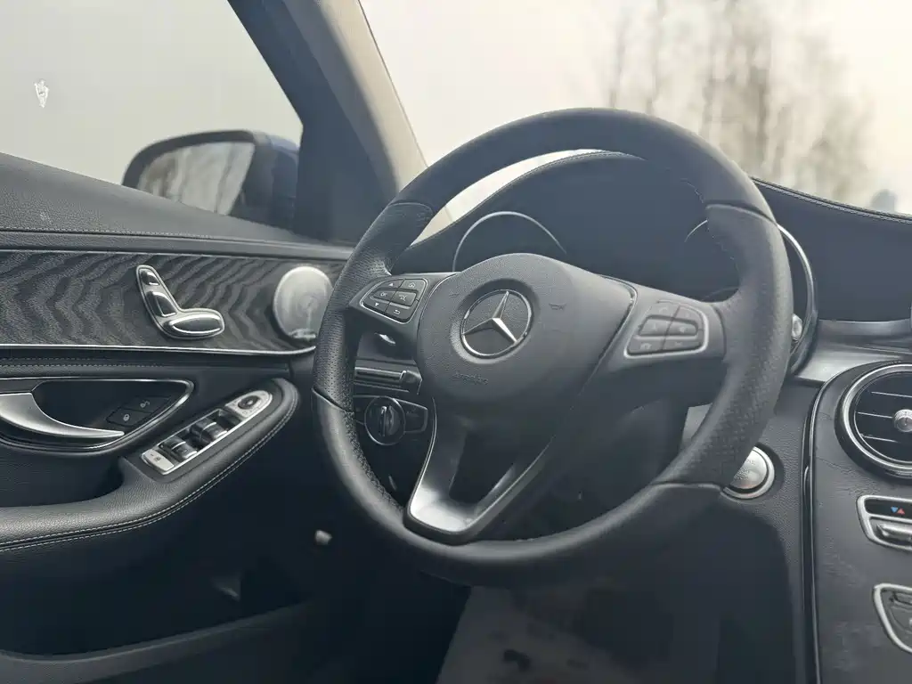 Mercedes-Benz C-Class C 2018 C 180 L Fashion Sport