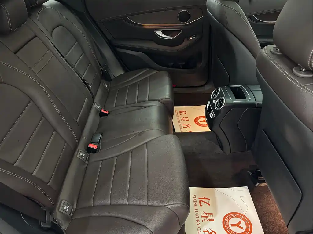 Mercedes-Benz GLC — миниатюра 10