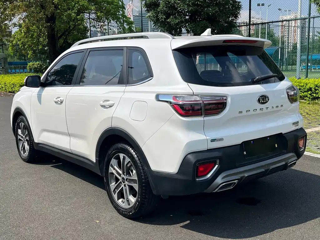 Kia Sportage — миниатюра 5