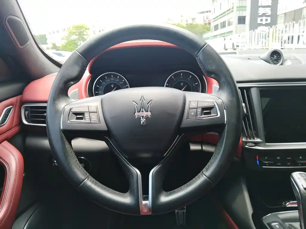 Maserati Levante 2022 2.0T GT