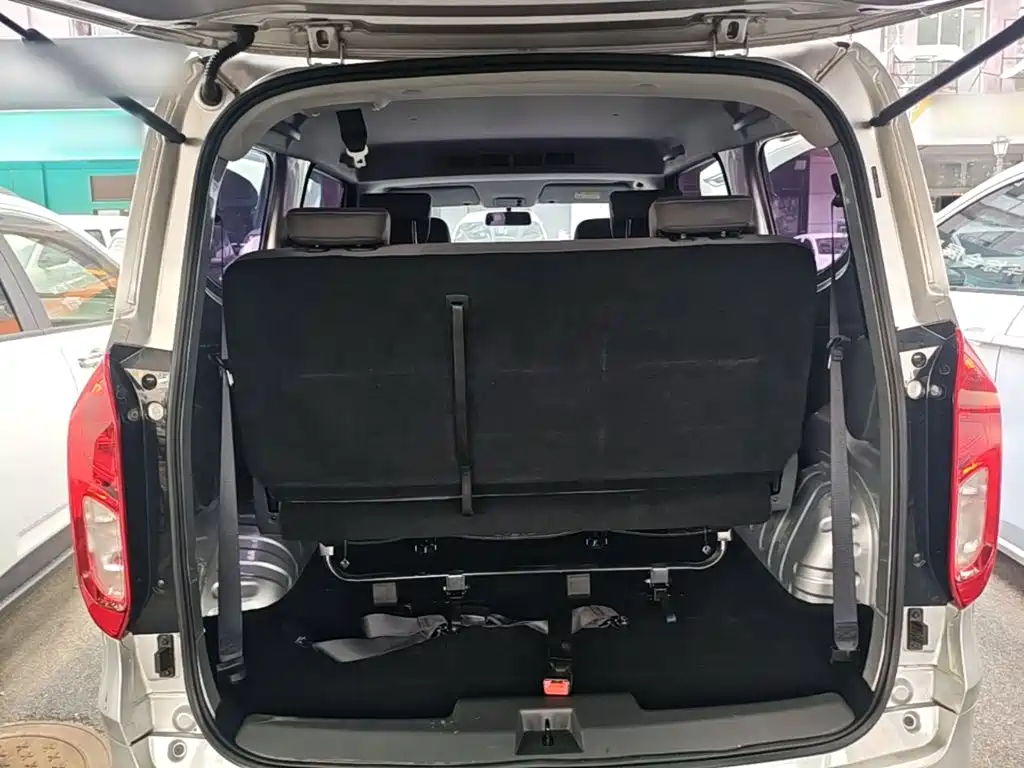 Wuling Hongguang EV — миниатюра 19