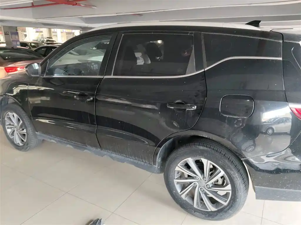 GEELY AUTOMOBILE VISION X6