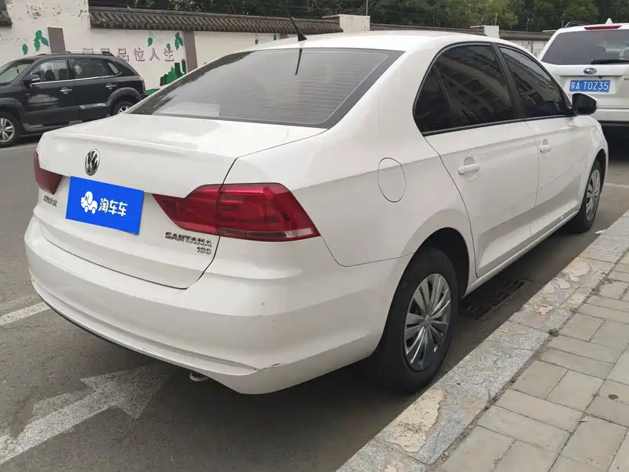 Volkswagen Santana — миниатюра 3