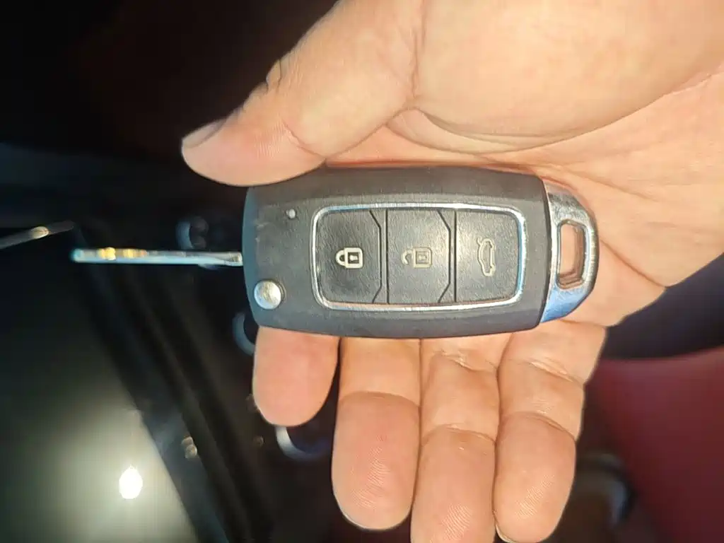 Kia K2 — миниатюра 9