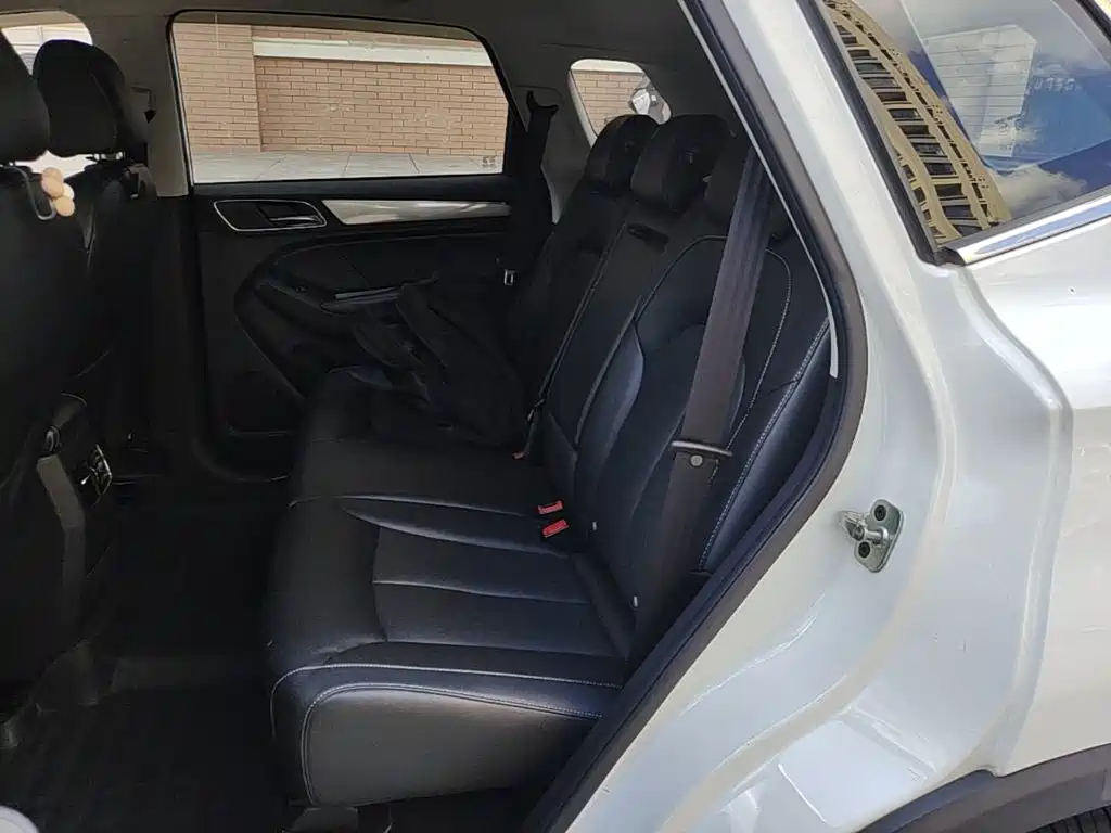 Roewe RX5 — миниатюра 17