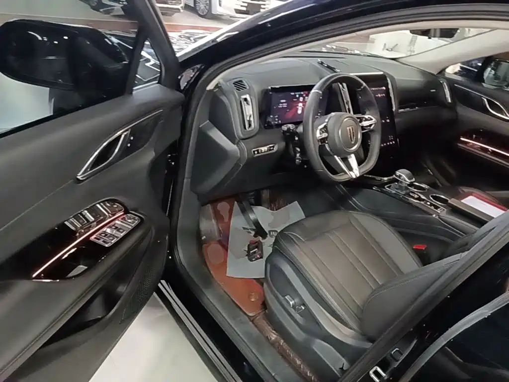Hongqi Hongqi HS3 PHEV — миниатюра 16