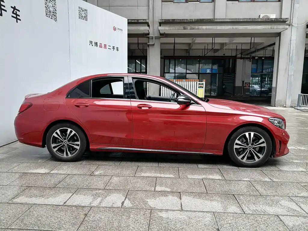 Mercedes-Benz C-Class — миниатюра 4