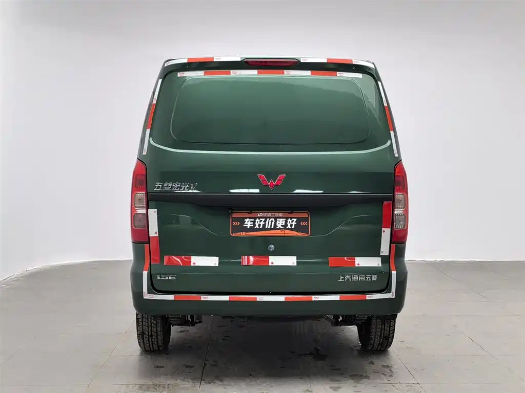 WULING AUTOMOBILE WULING HONGGUANG V