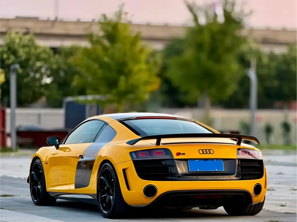 Audi R8 — миниатюра 13