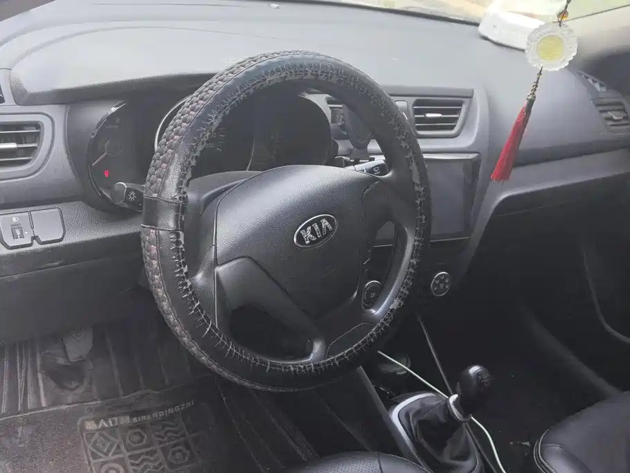 Kia K2 — миниатюра 15