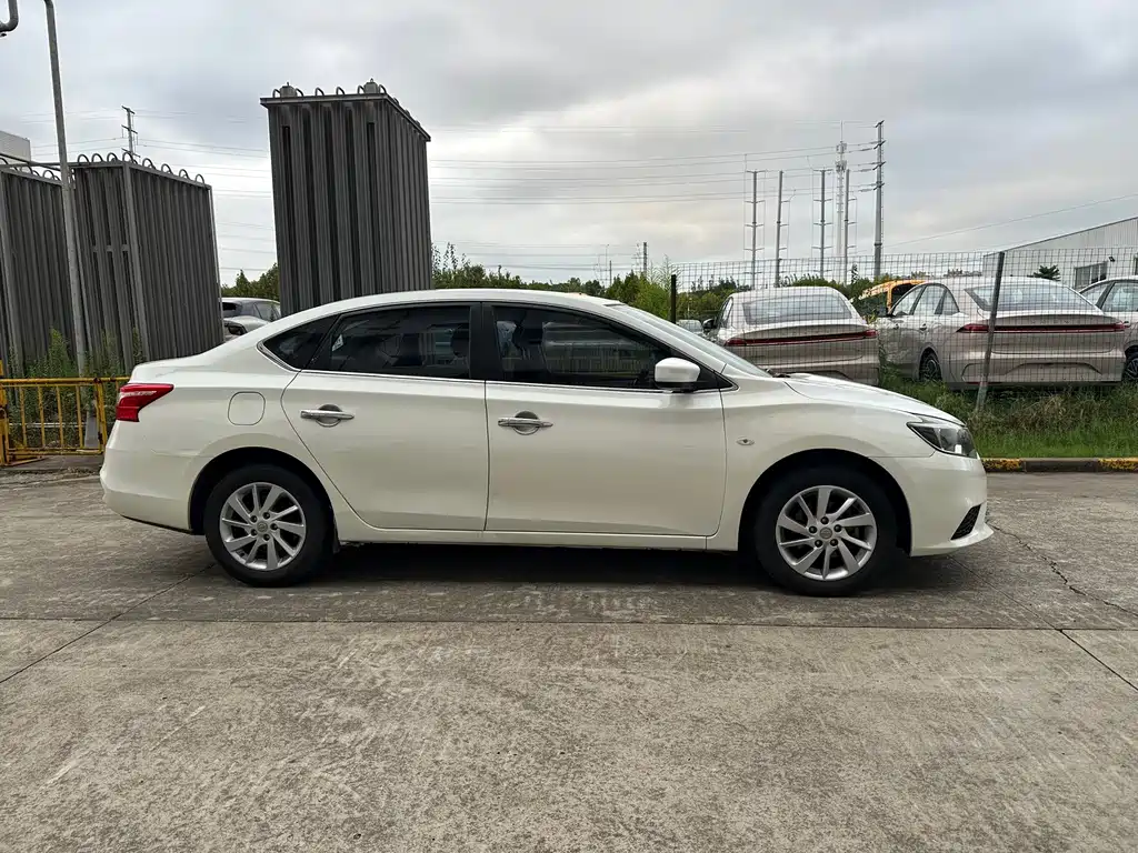 Nissan Sylphy — миниатюра 4
