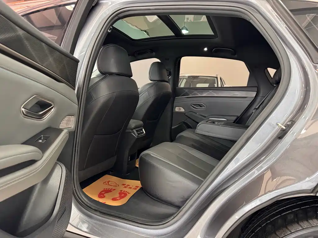 BYD Qin L — миниатюра 9