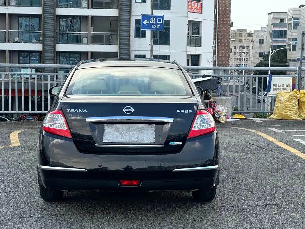 Nissan Teana — миниатюра 5