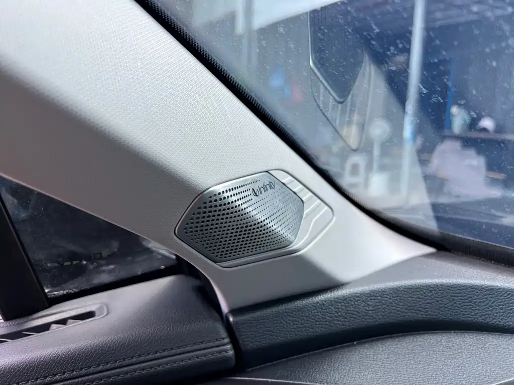 Geely Boyue L — миниатюра 8