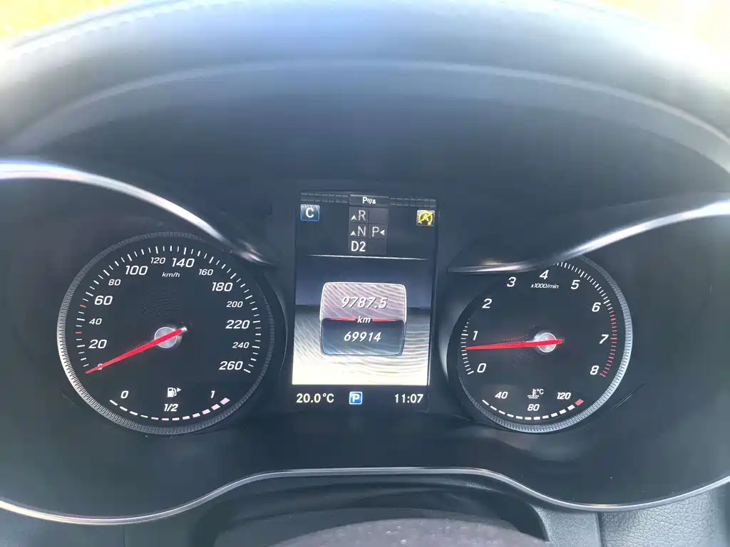 Mercedes-Benz GLC — миниатюра 12