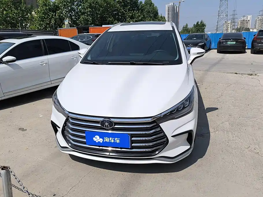 BYD MAX — миниатюра 2