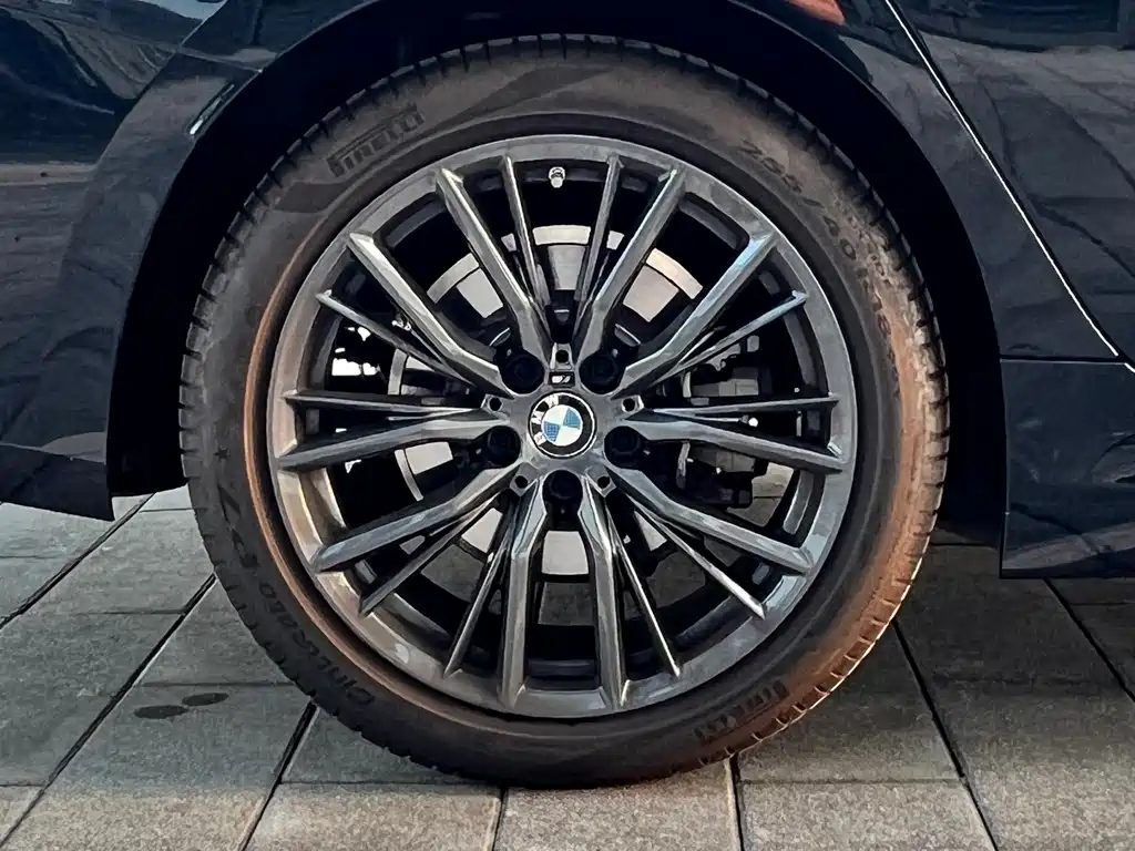BMW 3 Series — миниатюра 21